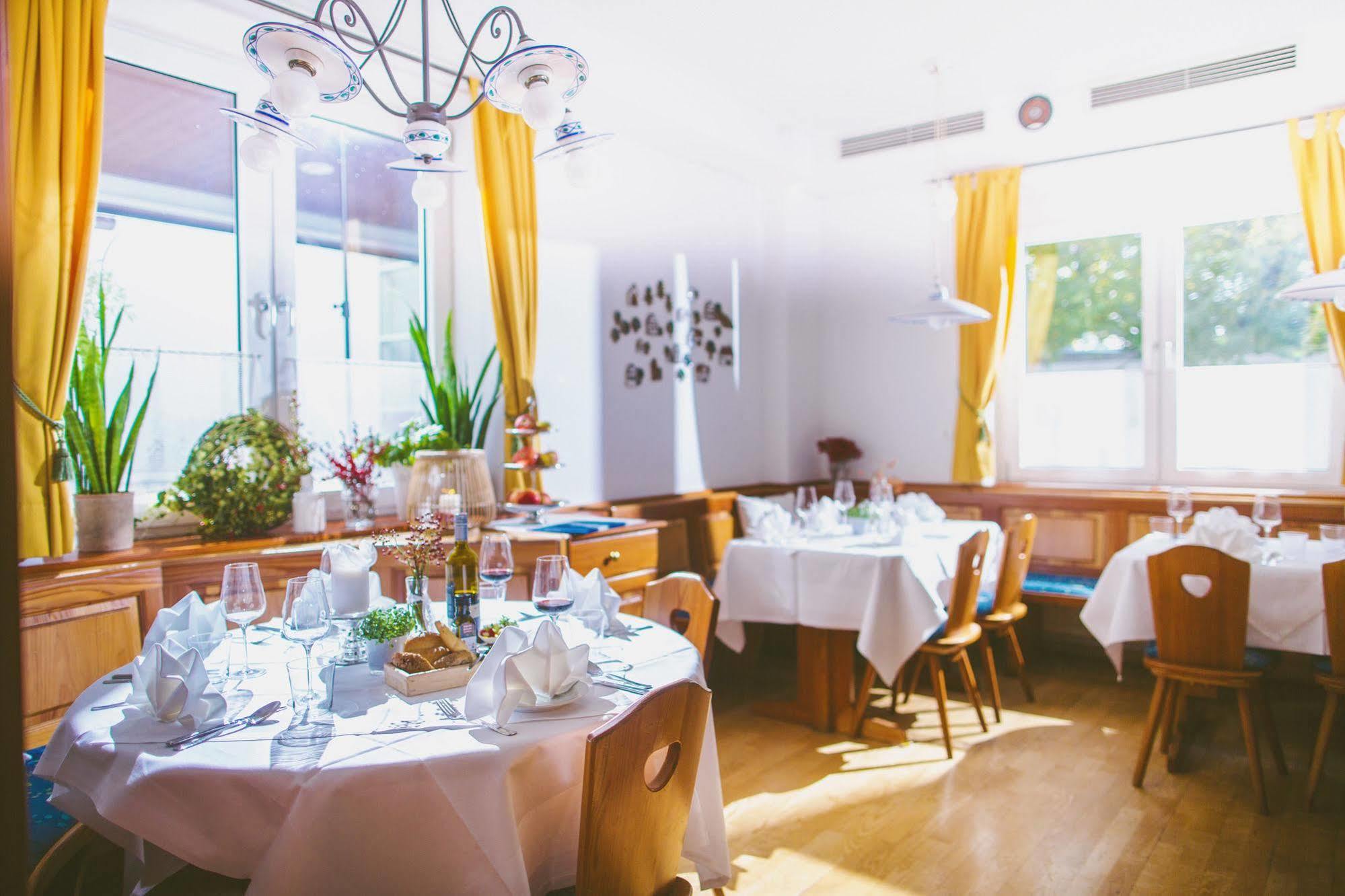 Gasthof Zur Traube Neckenmarkt Экстерьер фото